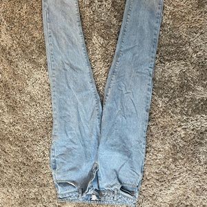 Light wash fashion nova mom jeans